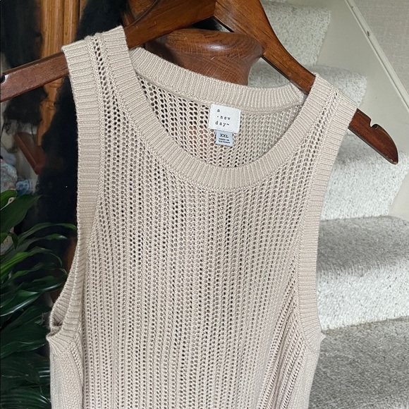 A new day Beige Knit Linen Tank Top - Picture 3 of 9